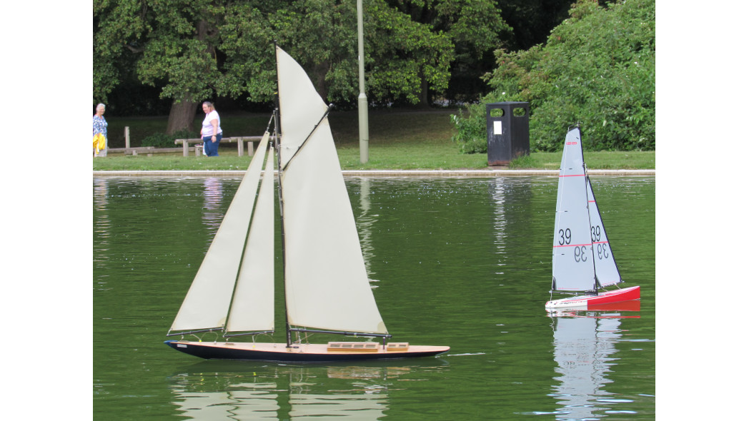Sailing at Eastrop Park